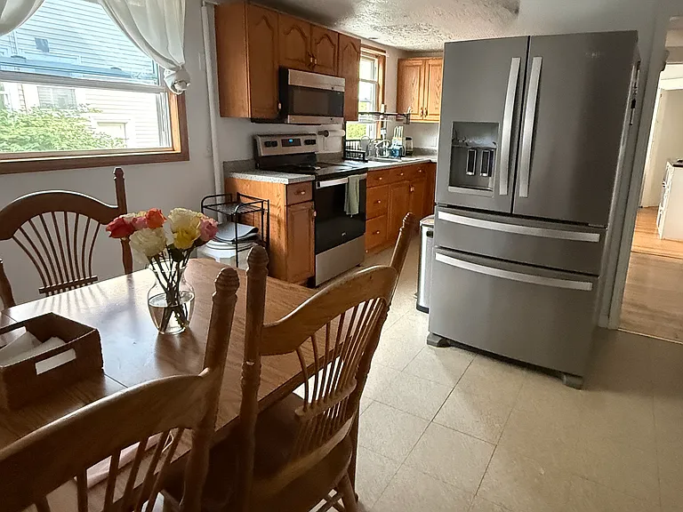 11 Union St #1 — Photo 3