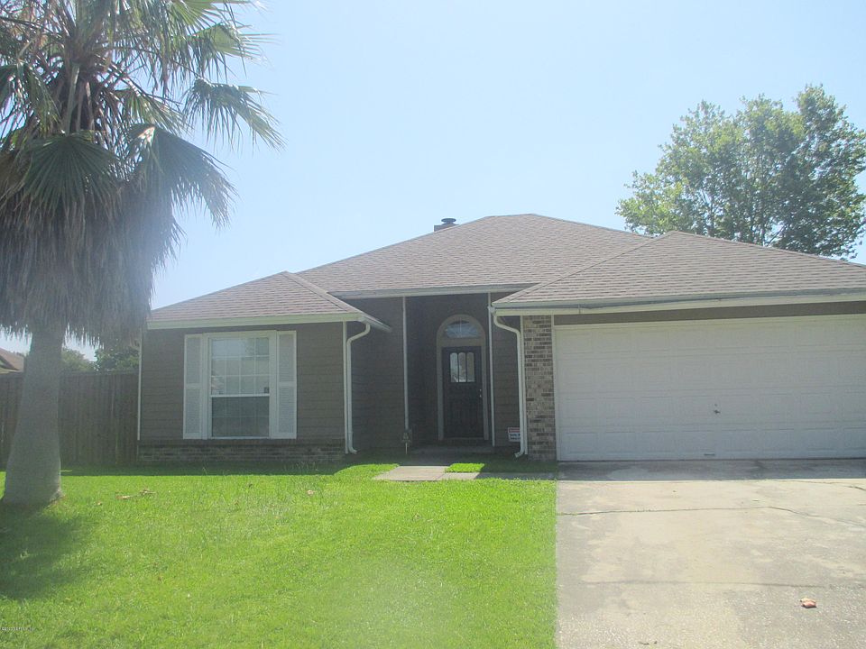 1st image of 1933 Apopka Dr