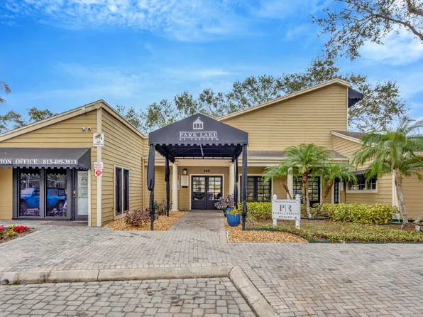 308 Lake Parsons Grn, Brandon, FL 33511