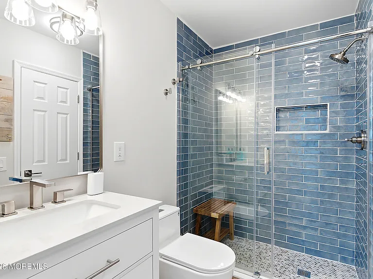 525 SW Central Ave #A13 — Photo 25