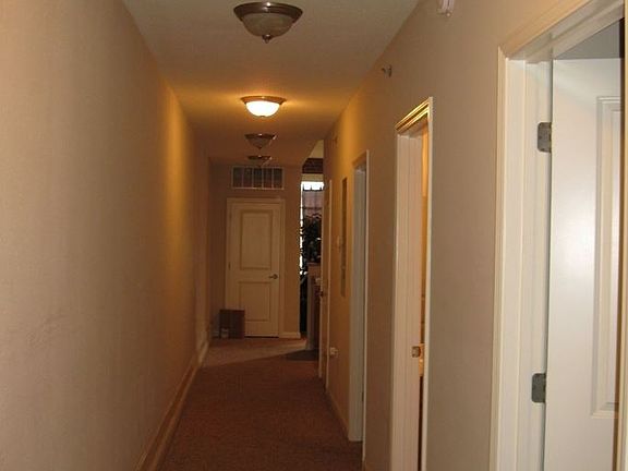 3rd image of 1101 E Broadway #202