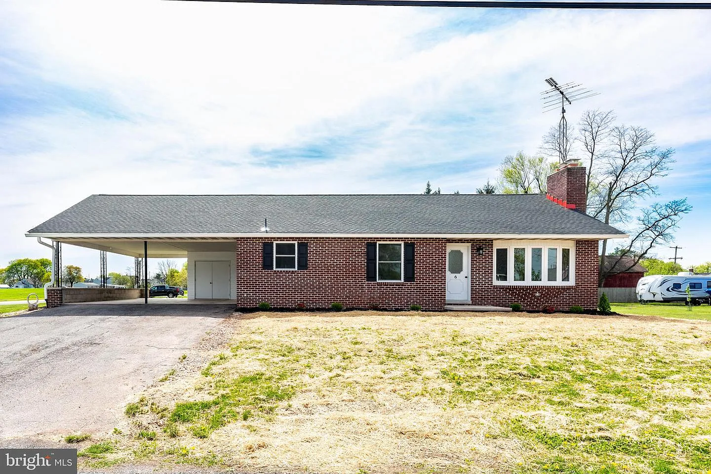 6 Pumphouse Rd photo 1