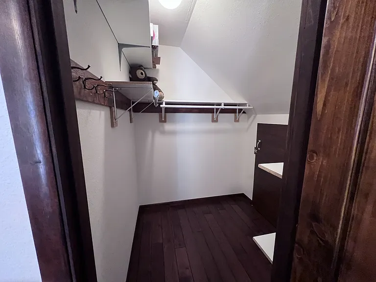 7250 Spring Creek Trl — Photo 4