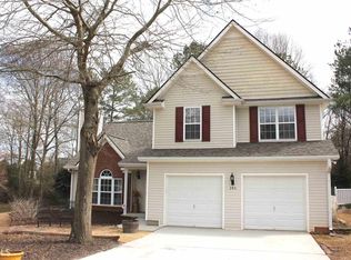 245 River Landing Dr, Monroe, GA