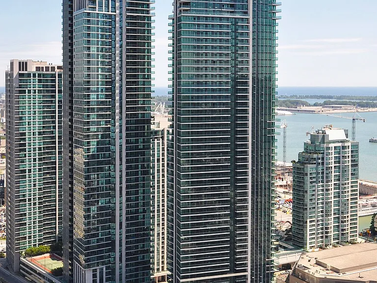 33 Bay St #209 — Photo 1