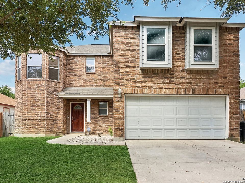 1st image of 8611 Woods End Dr
