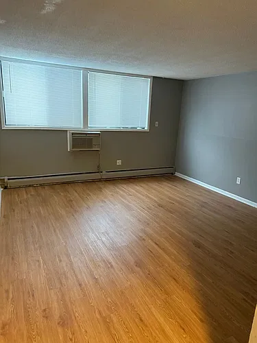 Floor plan 105