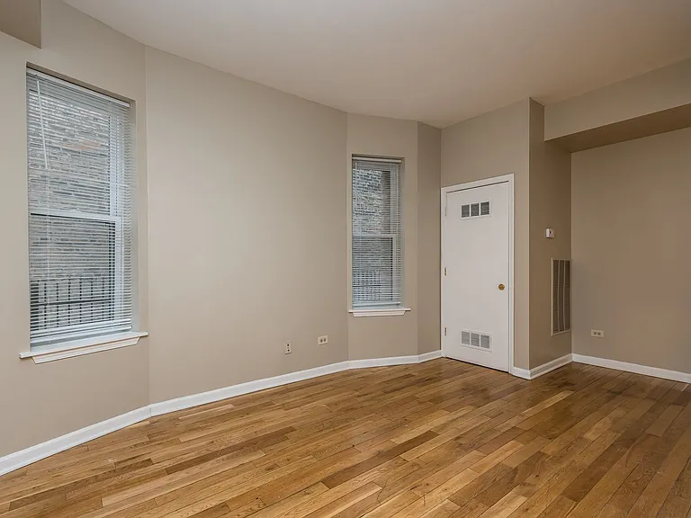 6042 S Prairie Ave #2 — Photo 13