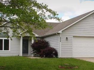 2925 Fenwick Rd, Lawrence, KS 66046