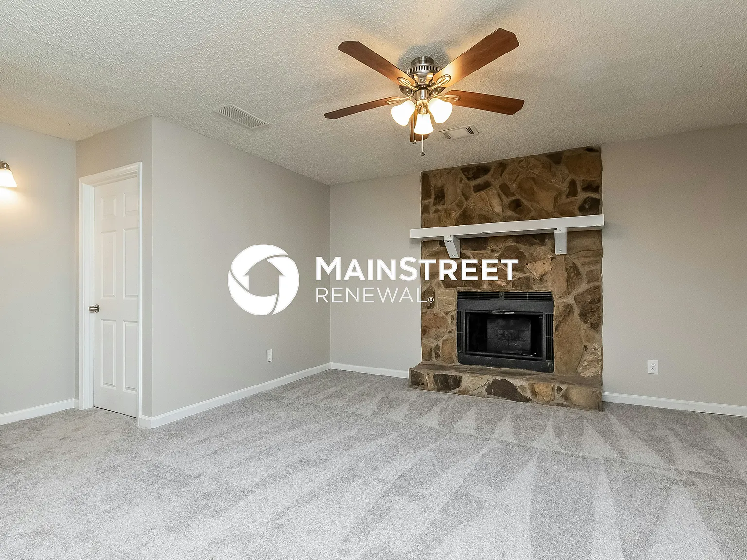 181 Holly Ct — Photo 4