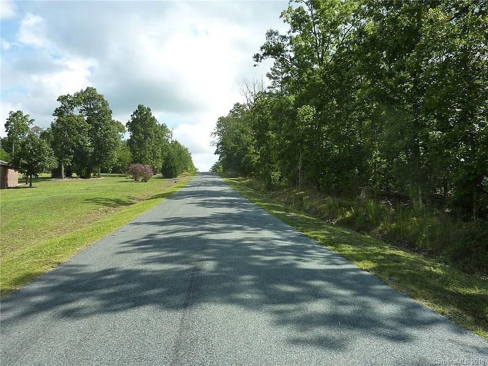 2nd image of 33 53 Acres Russell Rd