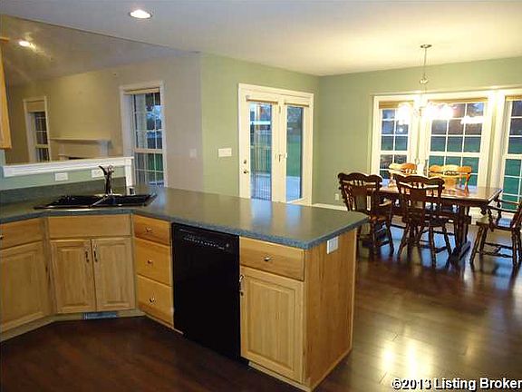 4th image of 177 Sundown Ct