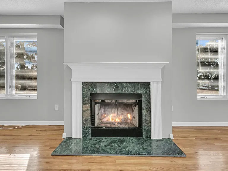 5844 Oak Hart Rd — Photo 16