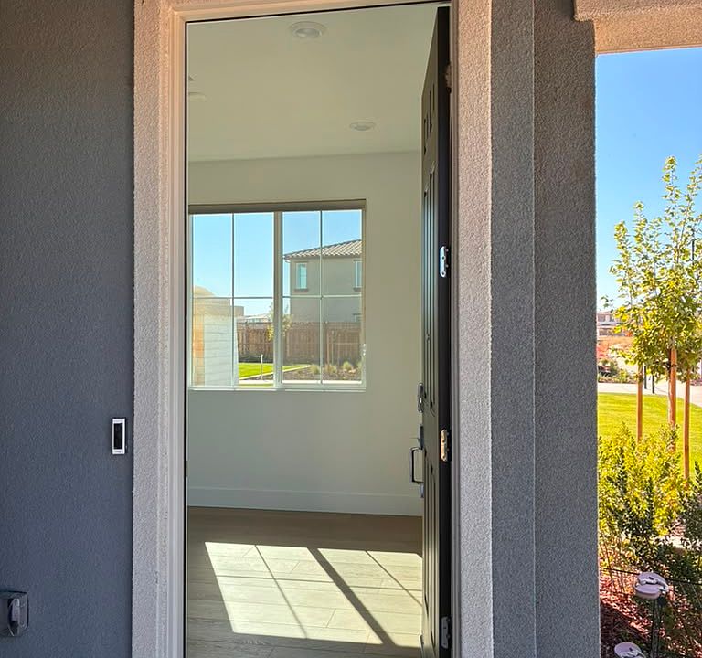 1st image of 4613 Caufield Way