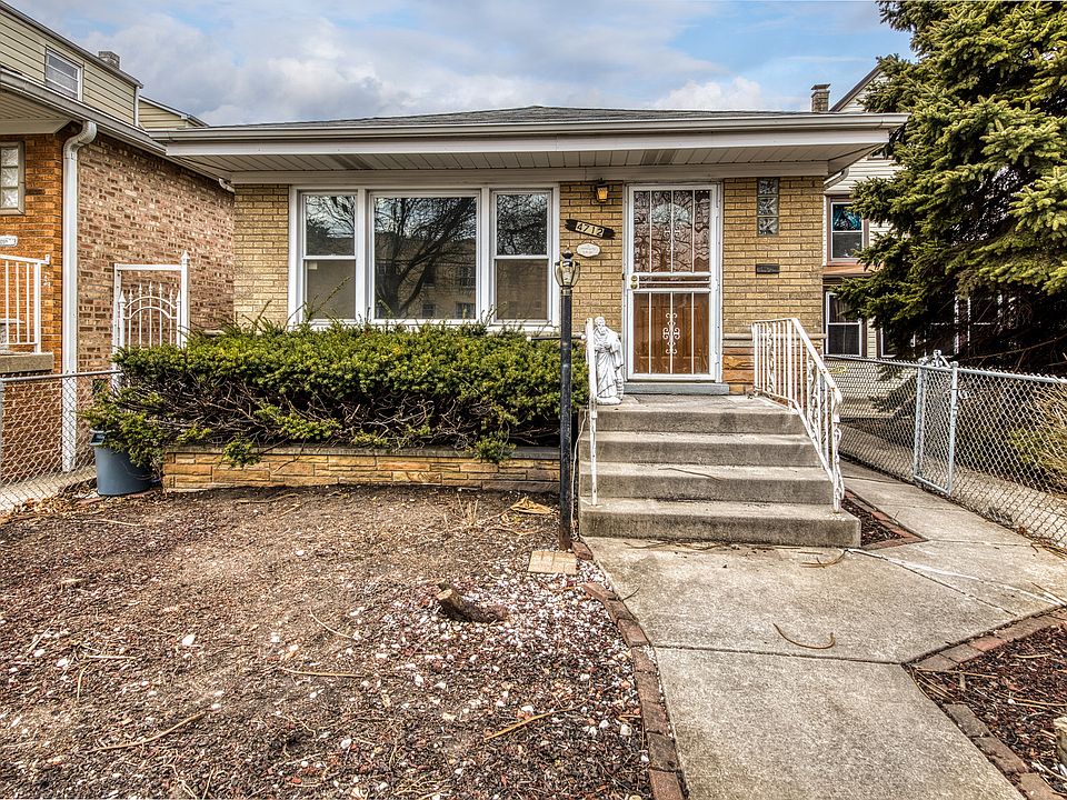 1st image of 4712 N Kennicott Ave