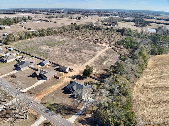 2nd image of Windmill Rd