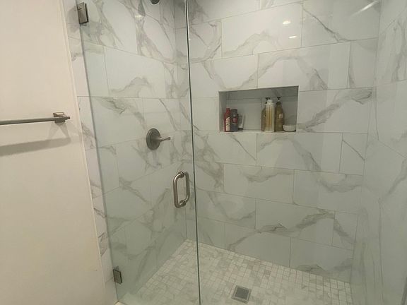 3rd image of 3508 Prospect Ave
