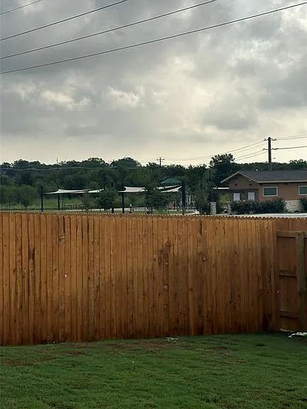 204 Inks Ln — Photo 23