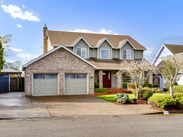 1112 Valley Butte Dr, Eugene, OR 97401