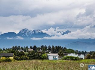 9999 Hogback Rd #3, Sequim, WA 98382