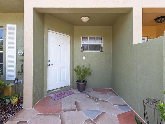 2nd image of 330 SE 23rd Ave