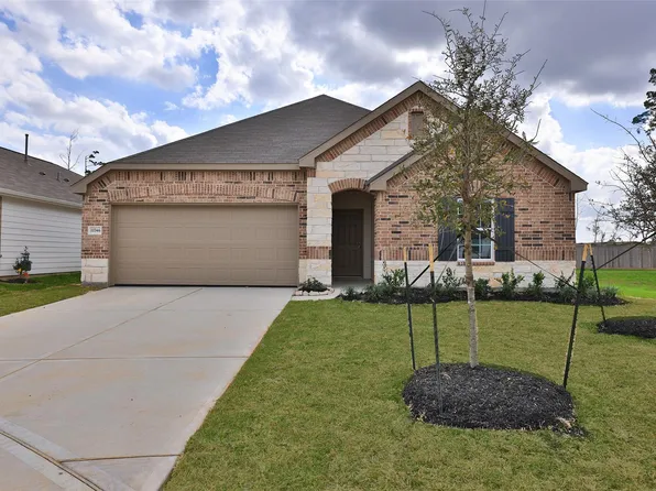 11746 Airspeed Dr, Conroe, TX 77303