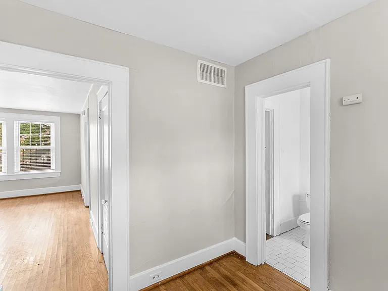 Parkview — Photo 12