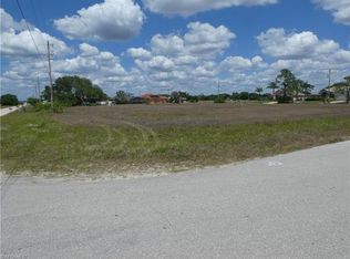 1425 NW 31st Pl, Cape Coral, FL 33993