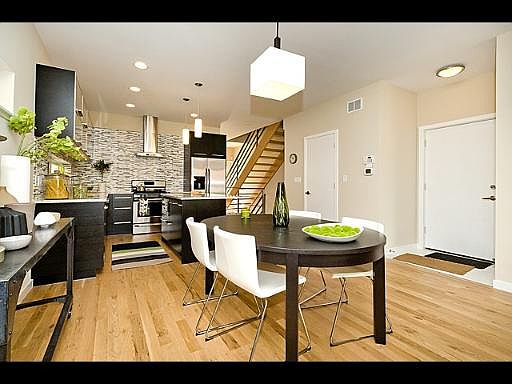 3rd image of 1715 S Newberry Pl