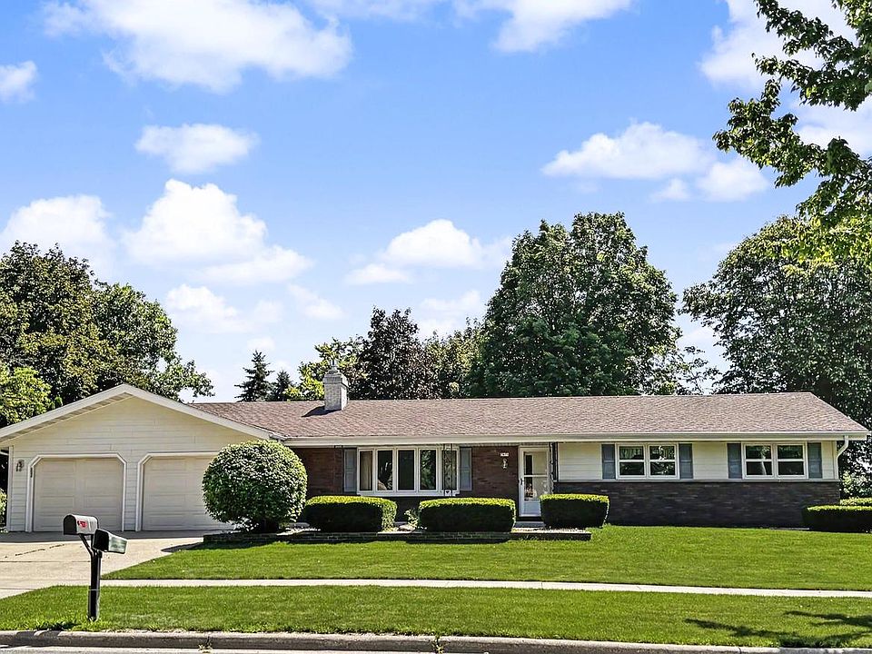1st image of 1075 S Silverbrook DRIVE