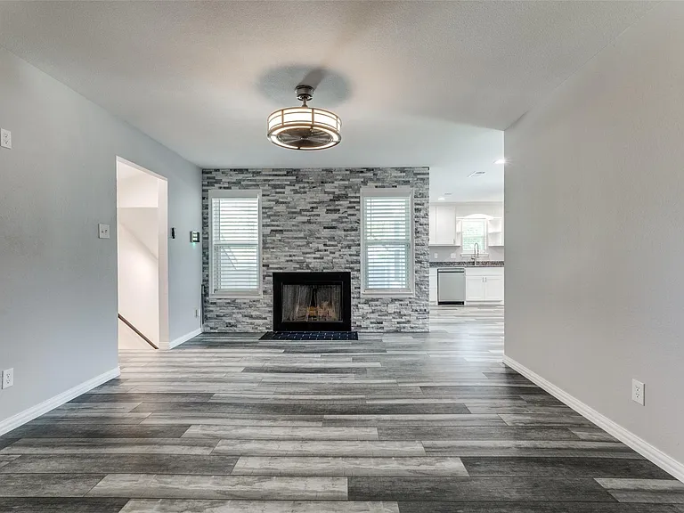 606 Ridgeline Dr — Photo 6