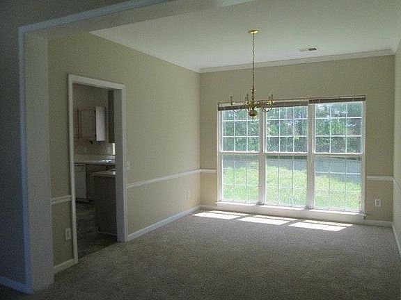 5th image of 4012 Maid Marion Ct