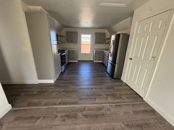 69 Prescott St #2, Lancaster, MA 01523