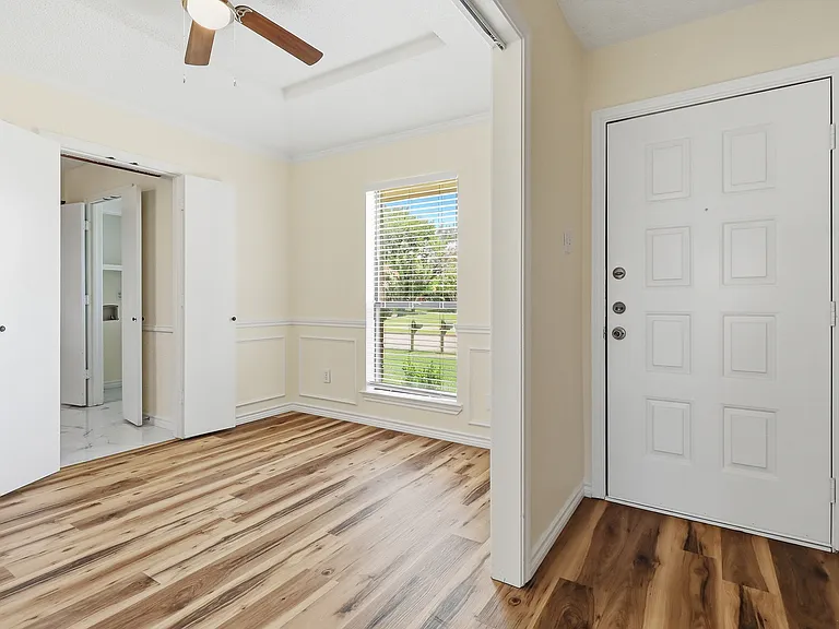 3133 Landover Dr — Photo 3