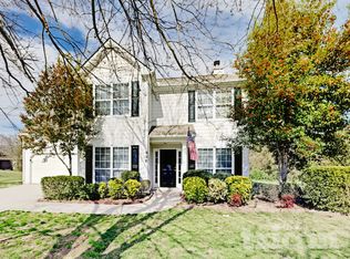 936 Edgewood Ln, Douglasville, GA 30134