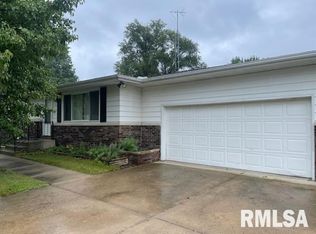 512 N Runkle St, Hanna City, IL 61536