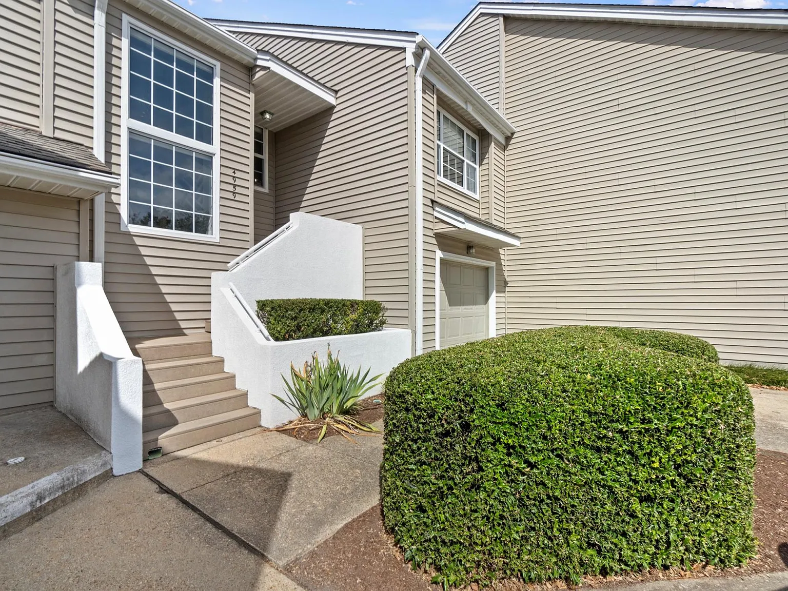 4959 Cypress Point Circle — Photo 2