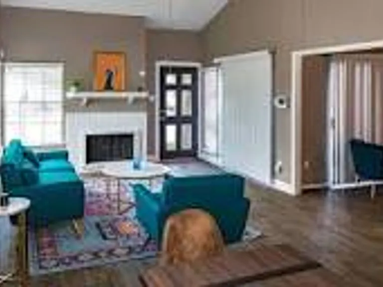 Casa Azul Townhomes — Photo 8