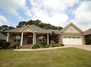 26 Tradewinds Dr, Cabot, AR 72023