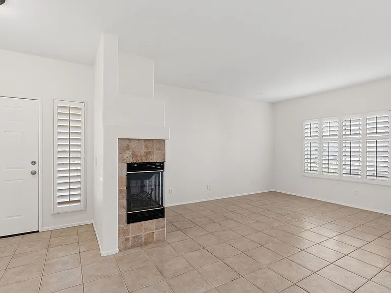 1898 Matin Cir #189 — Photo 13
