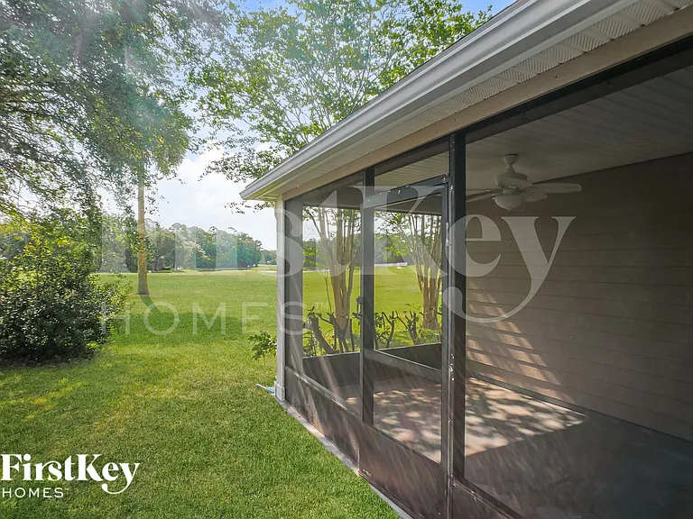 2089 W Lymington Way — Photo 17