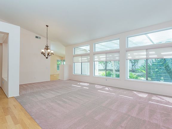 2nd image of 167 Daybreak Cir