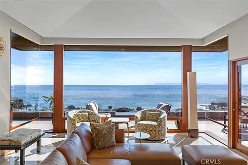 1119 Emerald Bay Photo 1