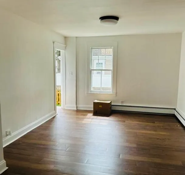 21 Woodbine St #1 — Photo 6