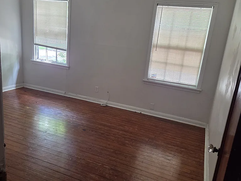 603 Teetshorn St #B — Photo 5