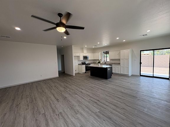 3rd image of 4311 W 31st Pl