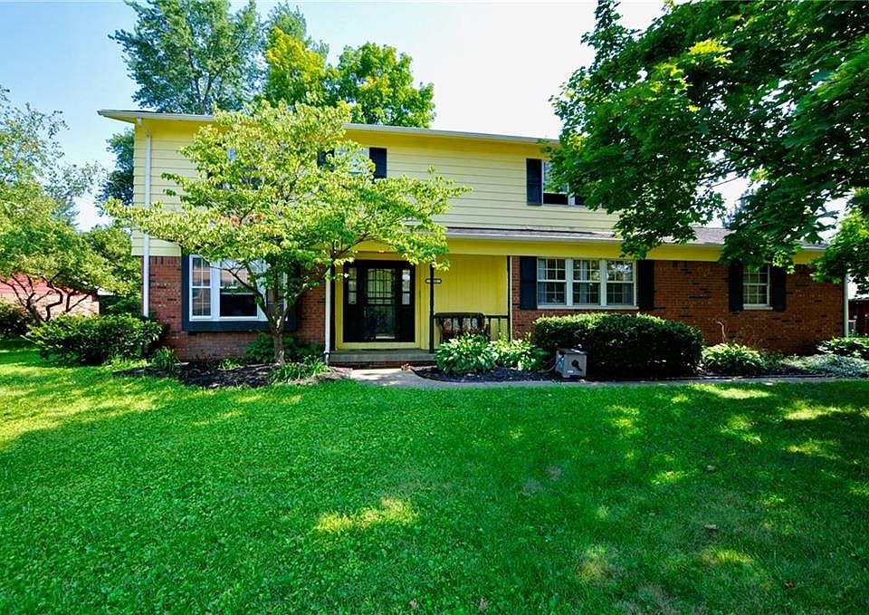 1st image of 1131 Hoover Cir
