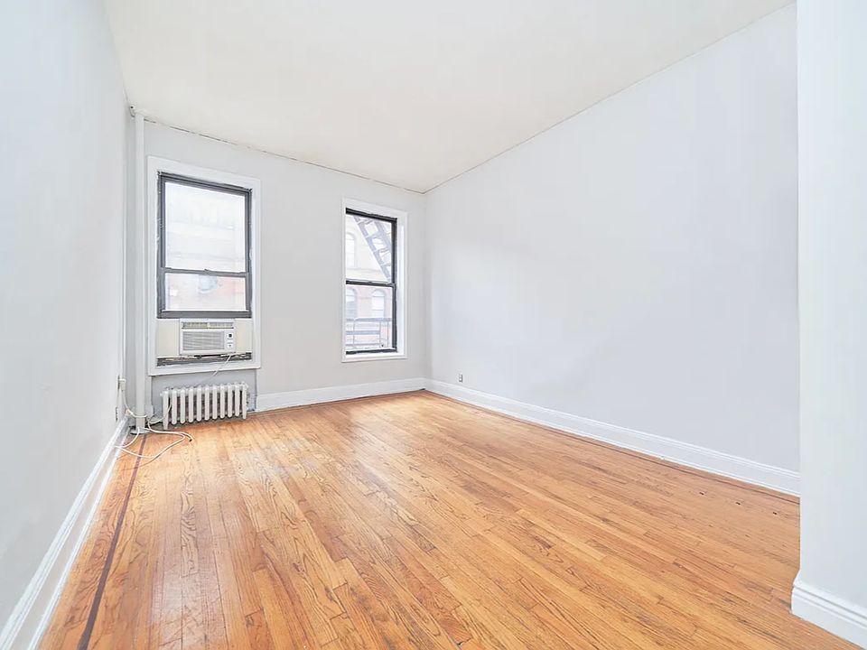 2nd image of 331 W 43rd St APT 2a