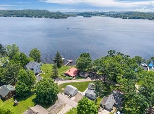 E13616 Idlewild Rd, Merrimac, WI 53561