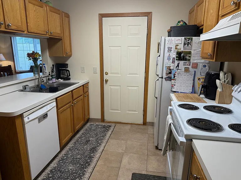 14764 Excelsior Ln — Photo 21